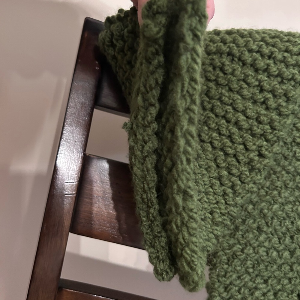 HandKnit Scarf - Picture 5 of 8
